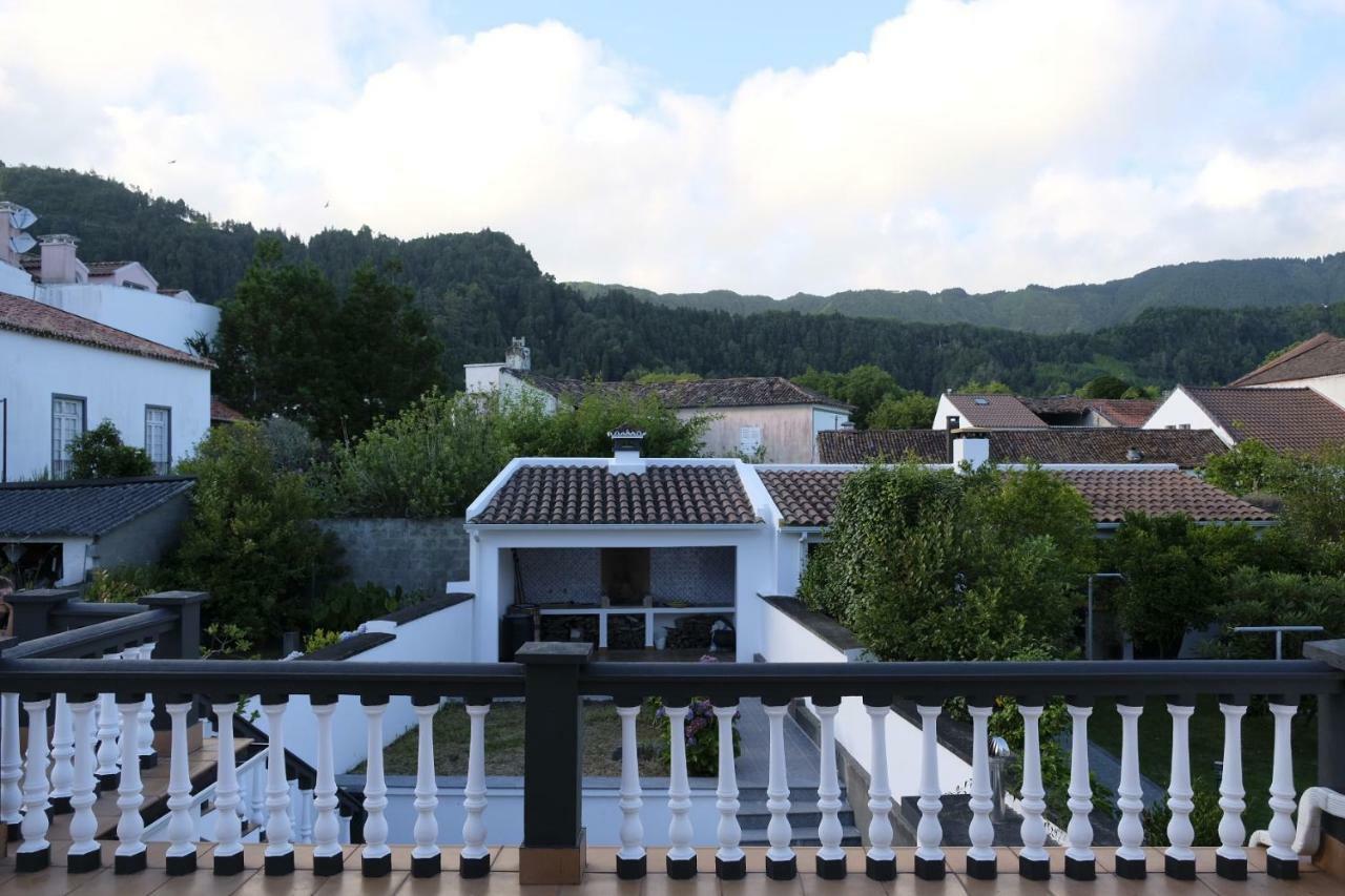 Casa Do Largo Villa ฟูร์นัส ภายนอก รูปภาพ