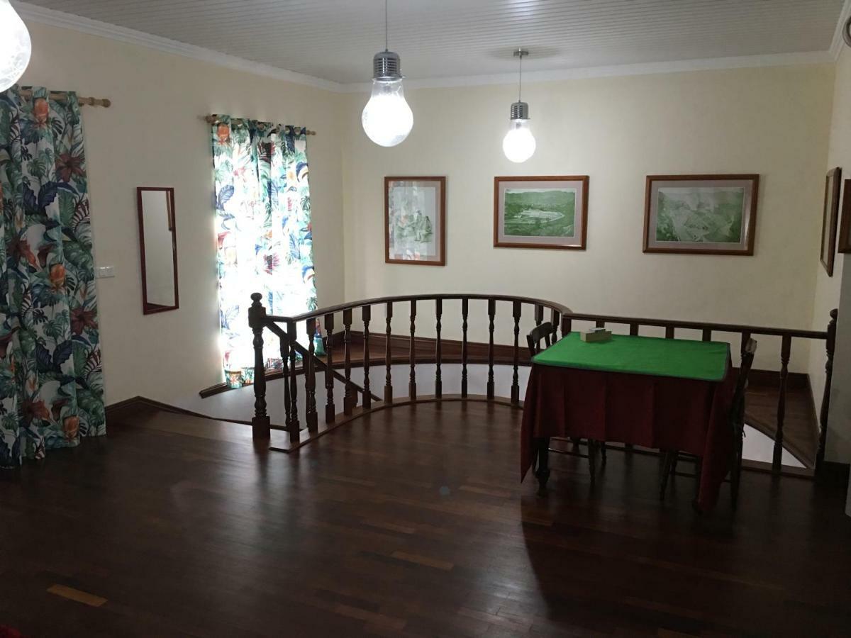 Casa Do Largo Villa ฟูร์นัส ภายนอก รูปภาพ