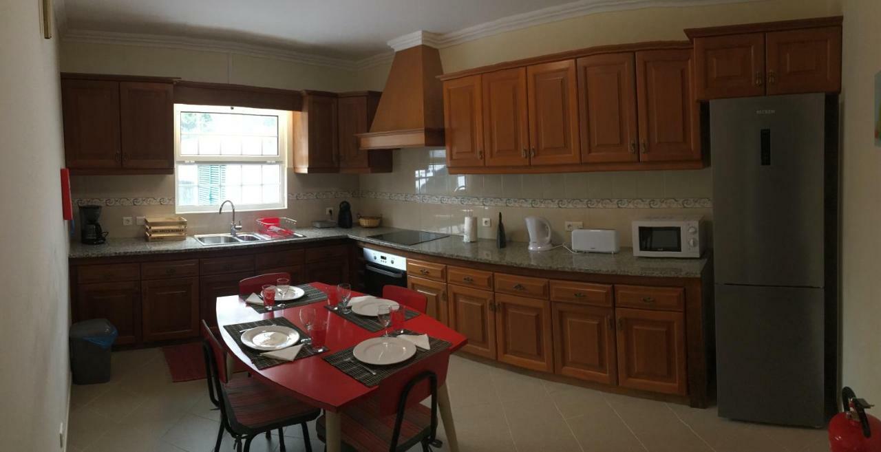 Casa Do Largo Villa ฟูร์นัส ภายนอก รูปภาพ